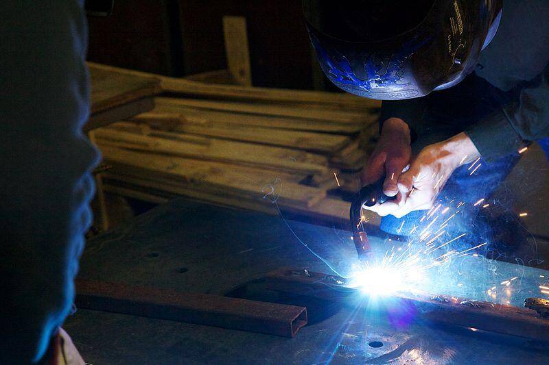 Metal inert gas (MIG) welding